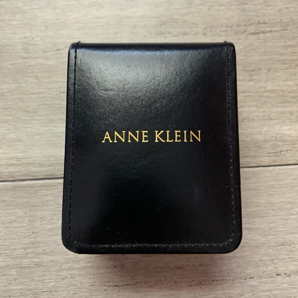 Anne Klein Watch - Picture 4 of 4